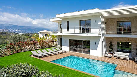 Villa 5 Etoiles - 6 Chambres - Piscine - Calme