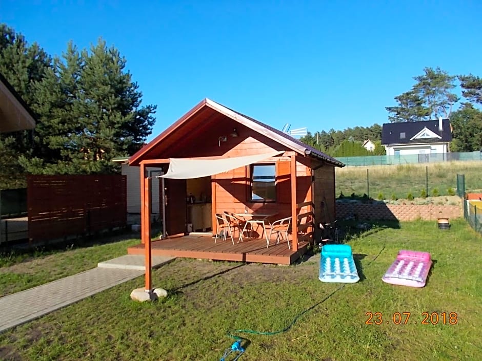 Niewygodny Domek z w¿asnym podwórkiem