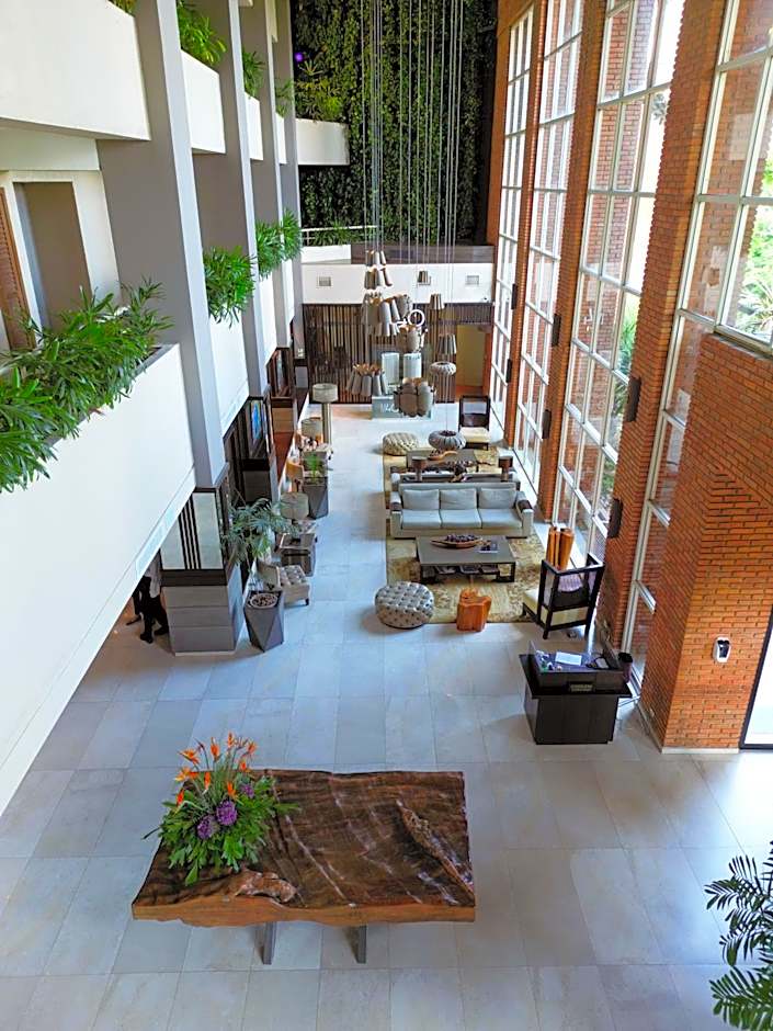 Hotel Camino Real