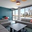 avid hotel Oak Creek By IHG