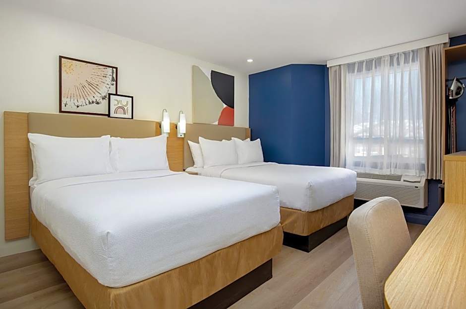 Spark by Hilton Brockville