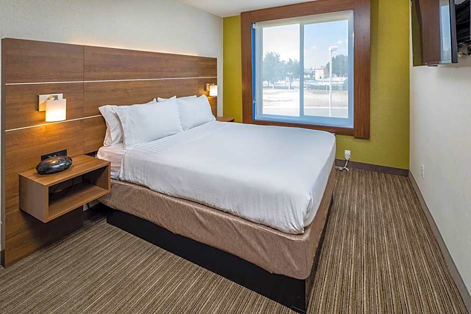 Holiday Inn Express Hotel & Suites Modesto-Salida By IHG