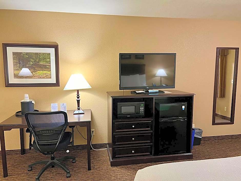 Best Western Country Inn Fortuna
