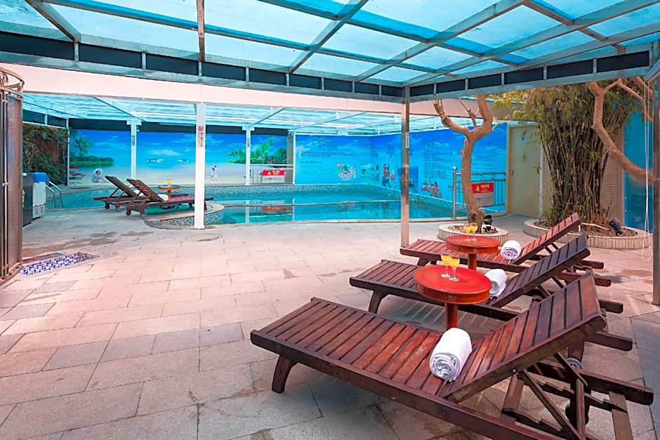 Xinyuan Hot Spring Hotel