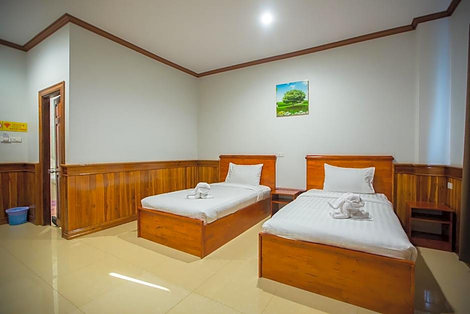 Zdjęcie 1 z 1 — Standard 2 Beds, No Pets