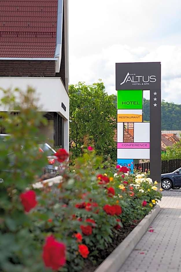 Altus Hotel & Spa
