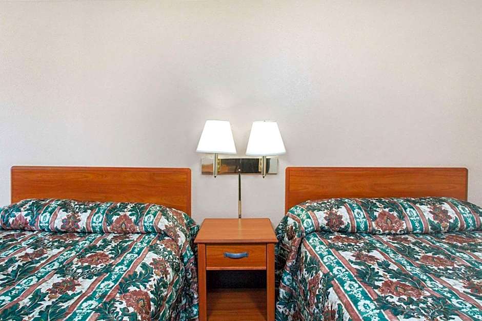 Knights Inn - Scranton/Wilkes-Barre/Pittston