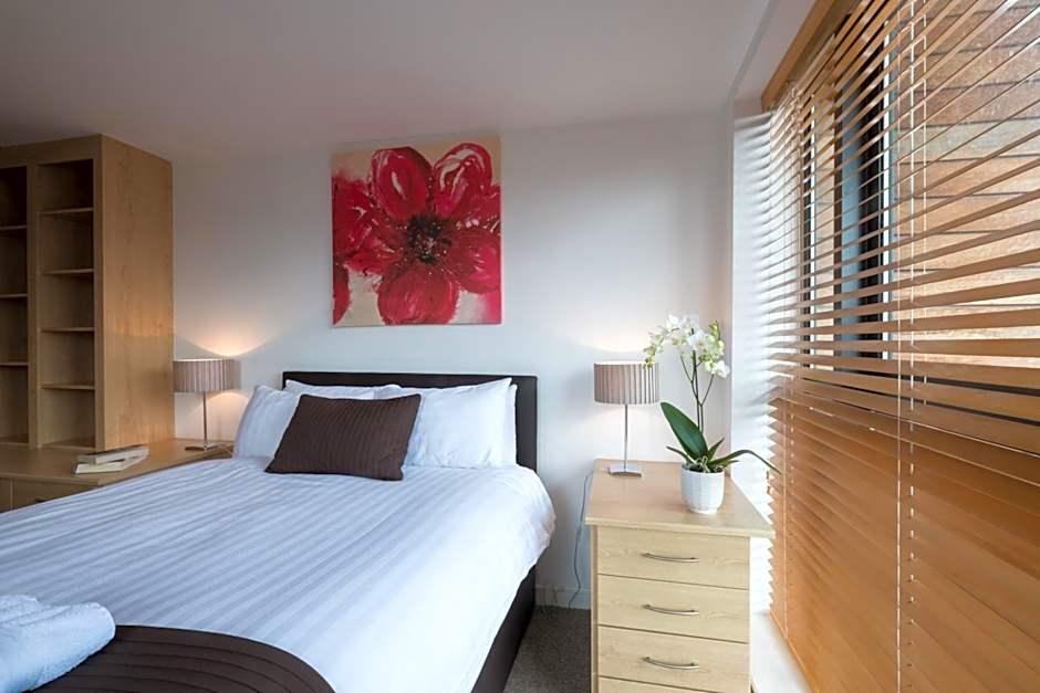 Base Serviced Apartments - Duke Street