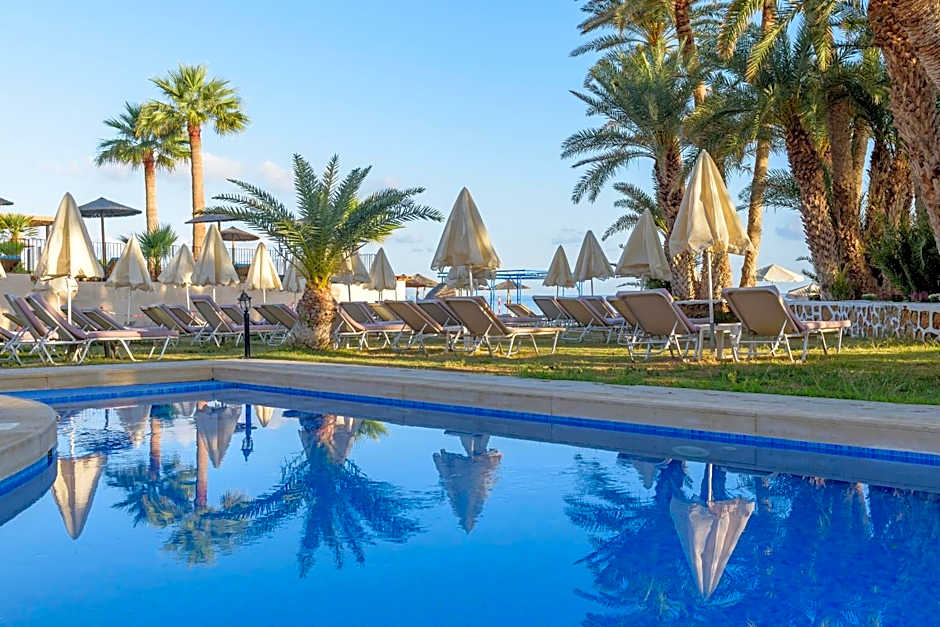 Zeus Hotels Palm Beach