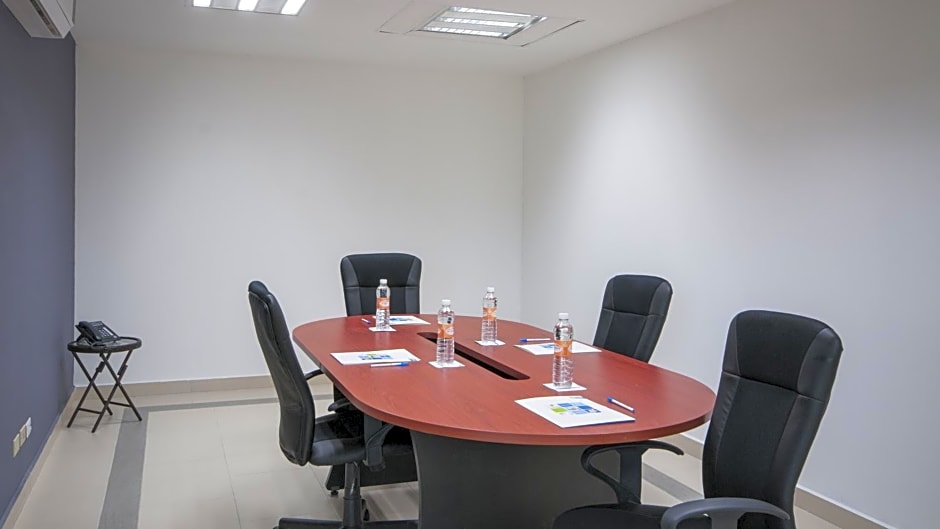 Holiday Inn Express Cabo San Lucas By IHG