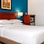 Premier Inn & Suites - Downtown Hamilton Hotel