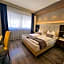 Hotel Azola
