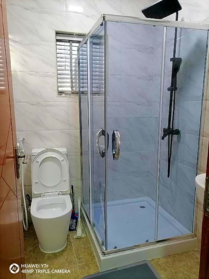 COZY SUITES