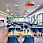 Akademia Hotel**** Balatonfured