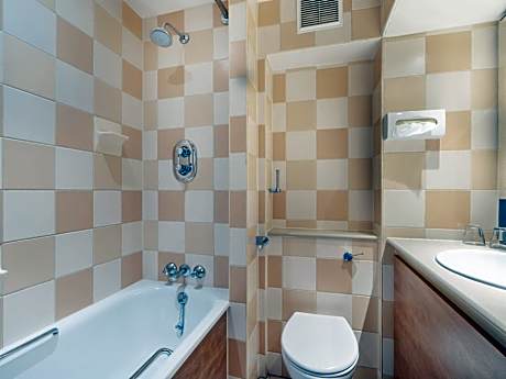 Classic Twin Room