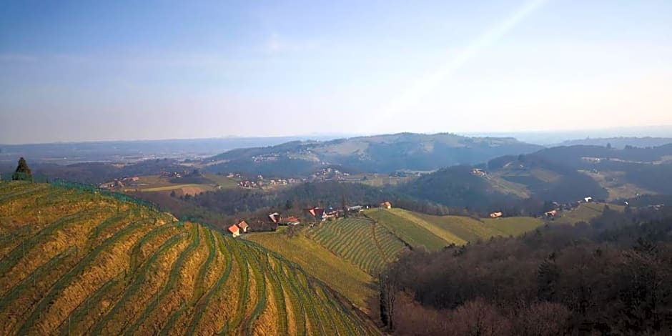 Weingut Albert, Familie Cramer