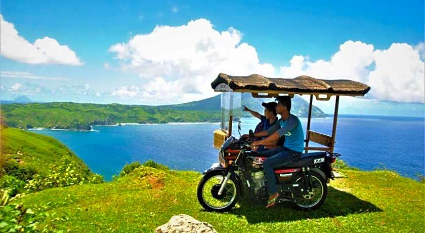 Batanes Seaside Lodge & Restaurant