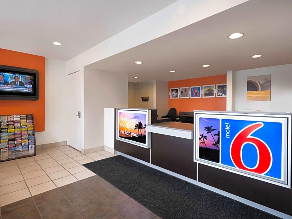 Motel 6-Santa Maria, CA