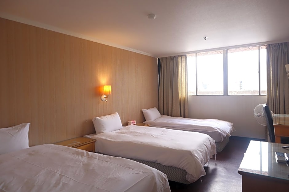 Hermes Hotel