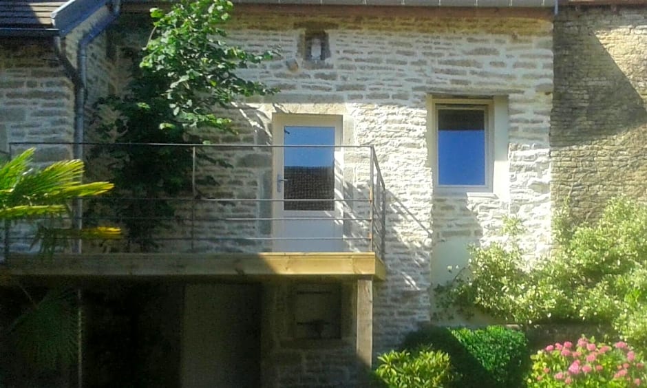 10 Côté Cour