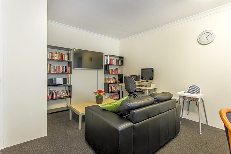 Perth Ascot Central Apartment Hotel