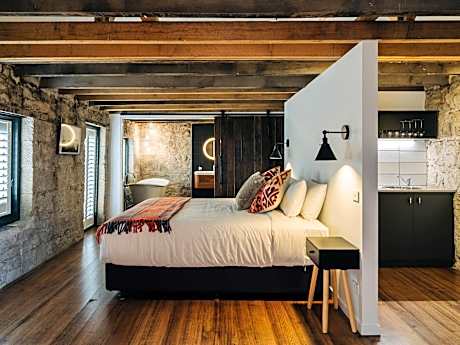 Deluxe Double or Twin Room with Garden View