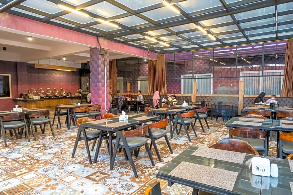 Premiere Hotel Tegal