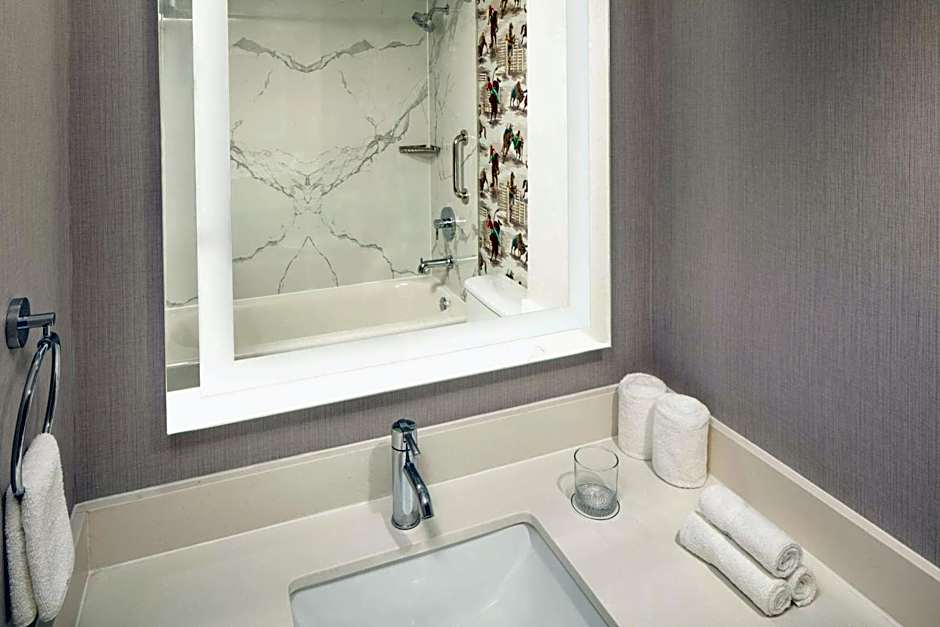 Whitney Peak Hotel Reno, Tapestry Collection by Hilton