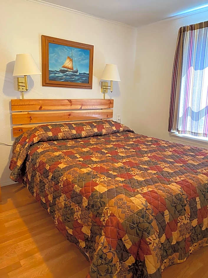 Oceanside Ocean Front Cabins