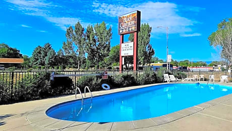 Black Canyon Motel