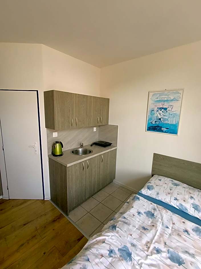 Zdjęcie 1 z 7 — Family Studio