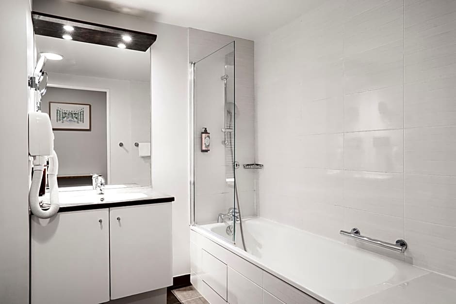 Residhome Paris-Guyancourt