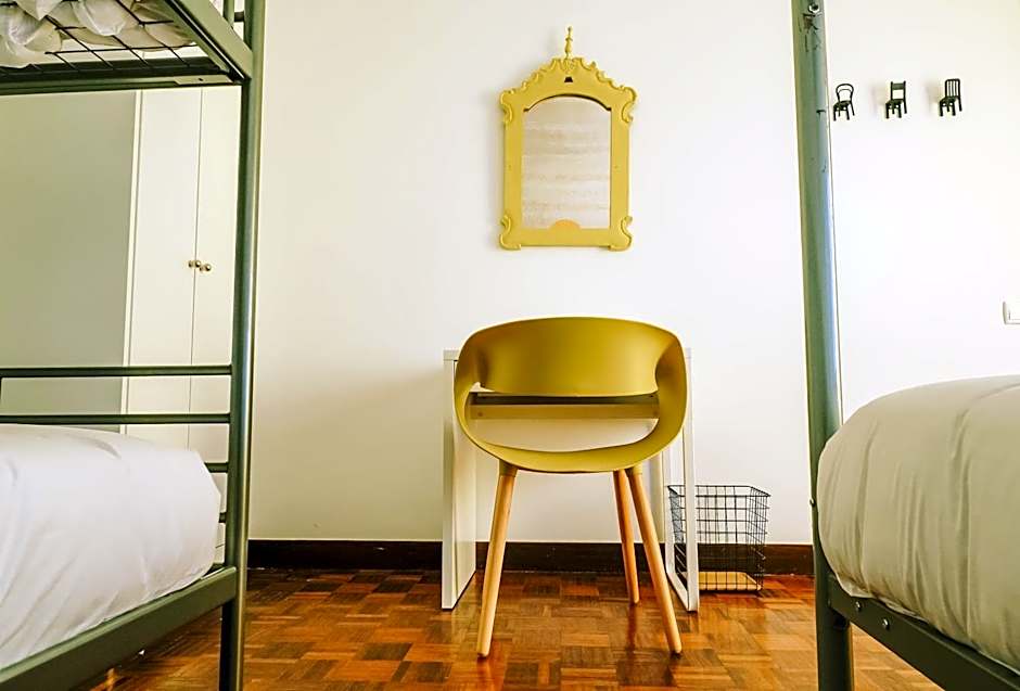 Help Yourself Hostels - Restelo