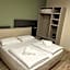 Ile Hotel