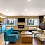 Clarion Pointe Downtown
