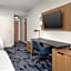 Fairfield Inn & Suites by Marriott Roanoke Hollins/I-81