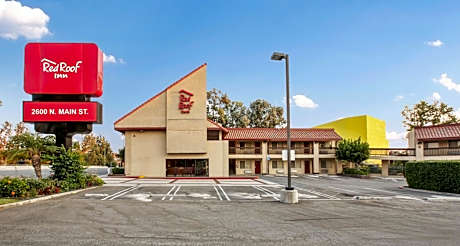 Red Roof Inn Santa Ana