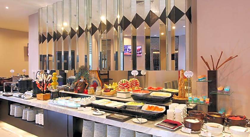 Swiss Belinn Tunjungan