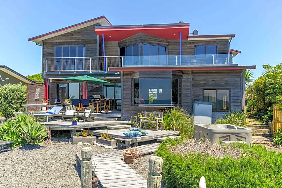 Absolute Beachfront B&B