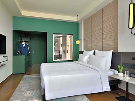 Standard Room: 10% Discount on Food & Beverage | 20% Discount on One Spa | Complimentary Welcome Drink | Happy Hours Offer - Buy 2 Get 1 Free on Alcoholic Beverages and Soft Beverages