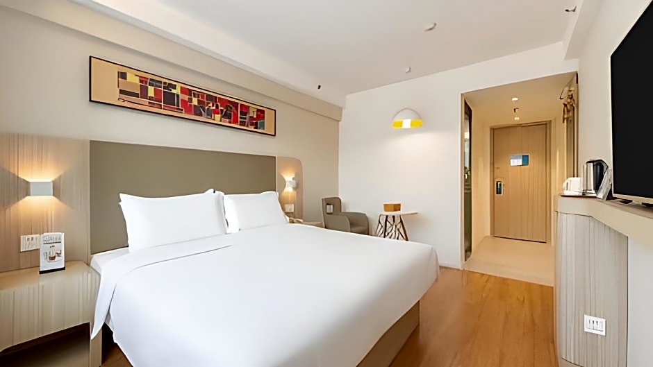 Hanting Hotel Dalian Nanshidao Street