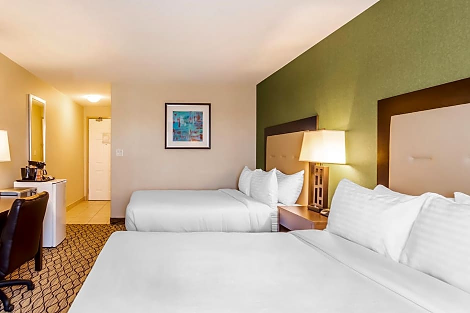 Clarion Hotel & Conference Center Sherwood Park