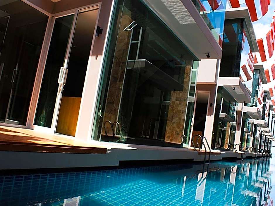 P10 Samui