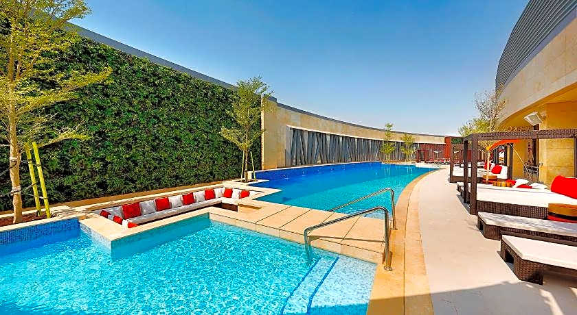 AlRayyan Hotel Doha - Curio a collection by Hilton