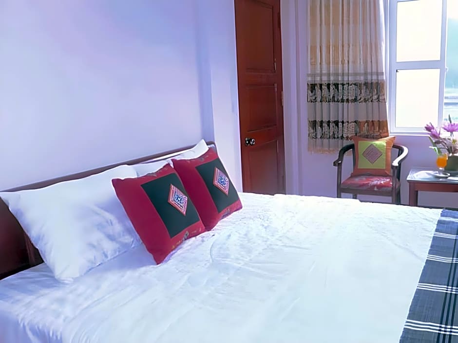 Tam Coc Panorama Hotel Restaurant and Vegan 