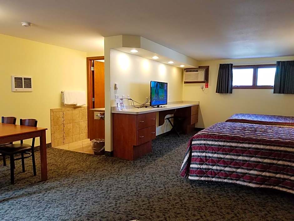 Black Hawk Motel & Suites