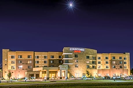 Courtyard by Marriott Jacksonville