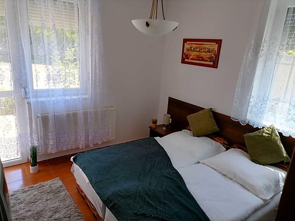 Aqua Oazis Apartman
