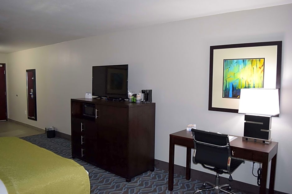 Best Western Plus Hardeeville Inn & Suites