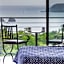 El Faro Containers Beach Hotel